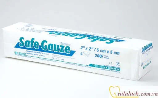 Gạc Safe Gauze 05x05cm 200c/cây (2″x2″)
