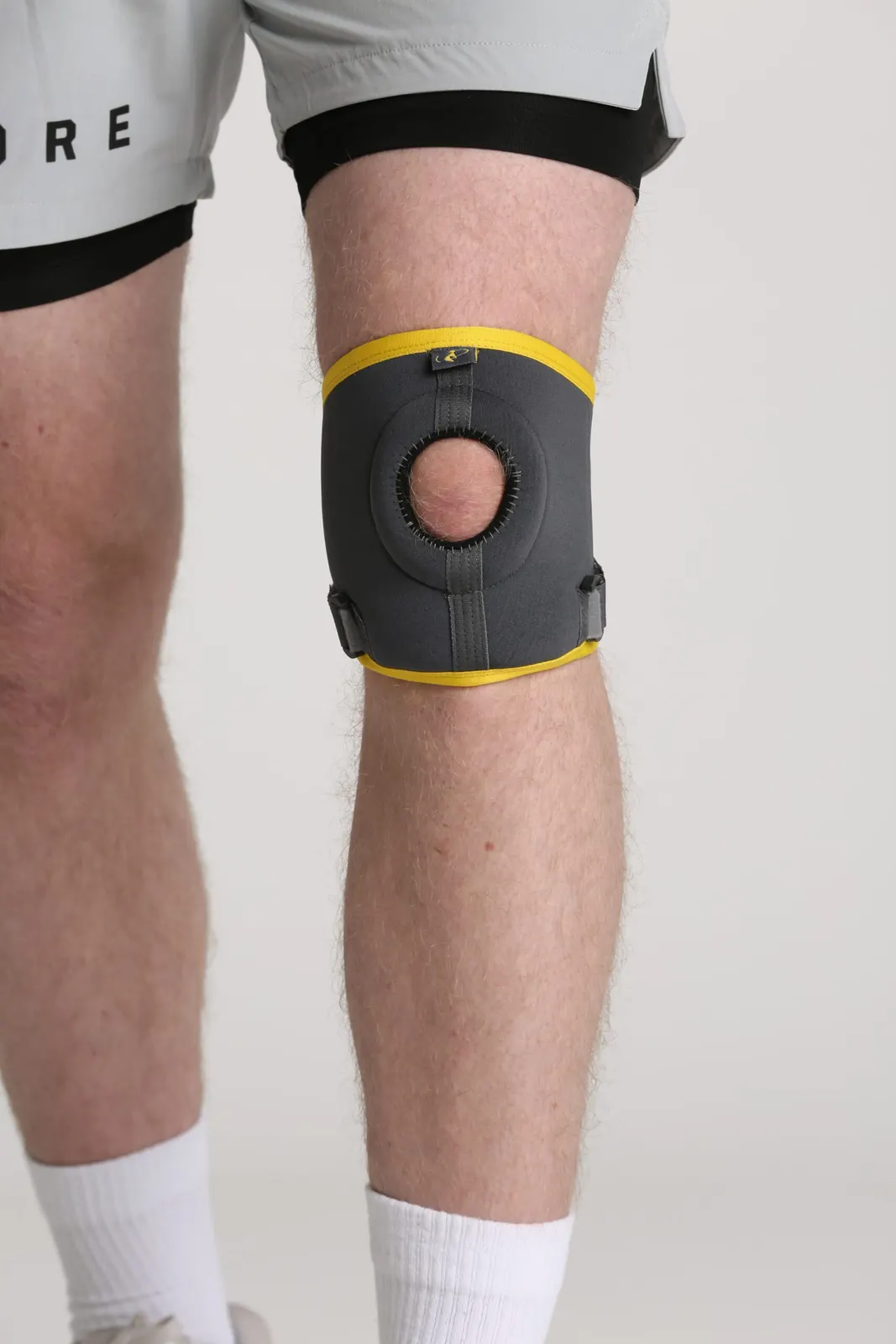 Short Knee Tendon Support | جبيرة ركبة لدعم الاربطة