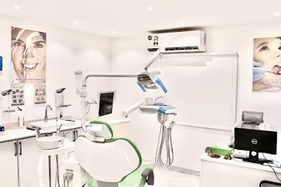 مركز المهيدب لطب الأسنان