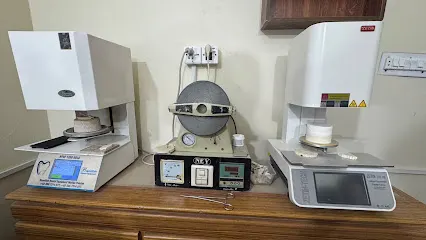 AJK DENTAL LABORATORY