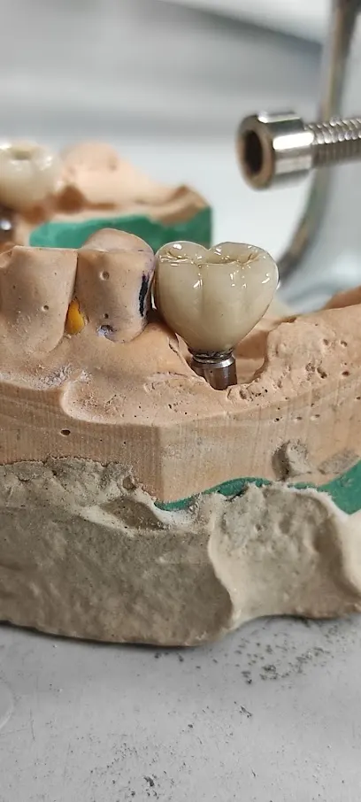 BLESSINGS DENTAL LABORATORY