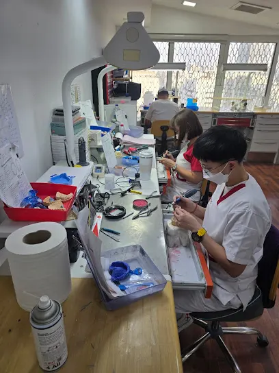 Elite Class Dental Lab