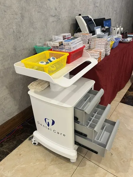 Xe đẩy nha khoa Dental Care