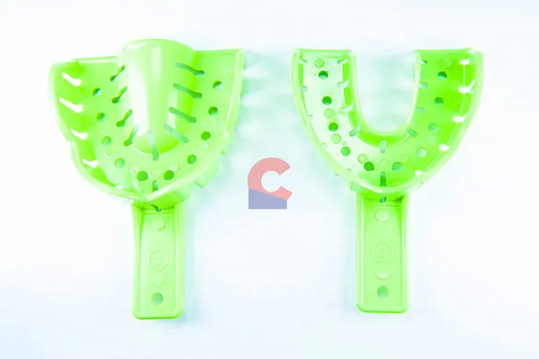 Impression Tray Plastic L