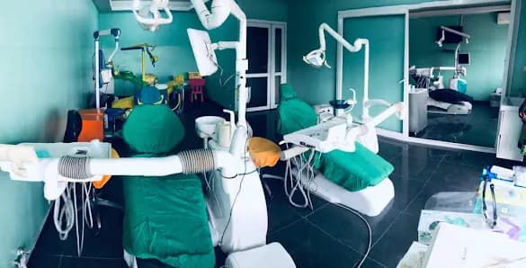 Polyclinique Dentaire de la Gombe