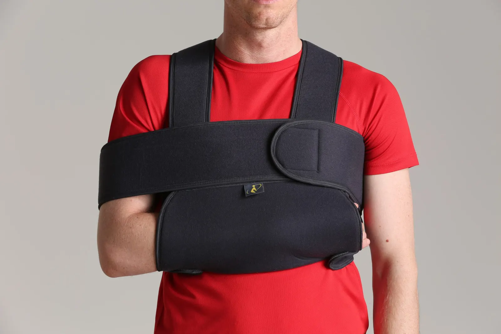 Shoulder Immobilizer | جبيرة حامل ساعد مع تثبيت الكتف