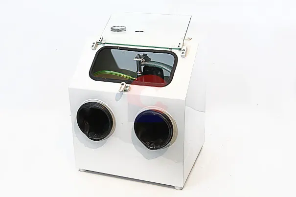 Sand Blasting Machine